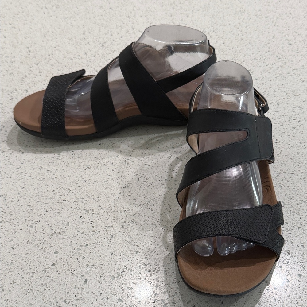 Rockport Black and Brown Slingback Strappy Sandals - Picture 4 of 8